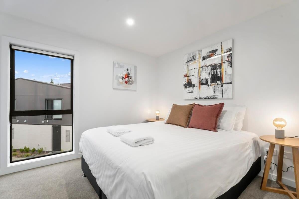 Wanaka Riverside Townhouse Retreat Albert Town Buitenkant foto